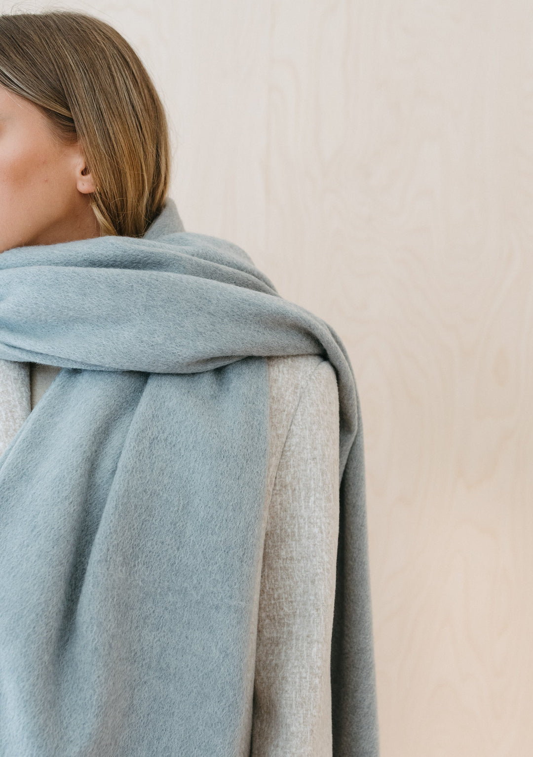 TBCo - Sample Sale Cashmere Blanket Scarf in Light Grey Melange