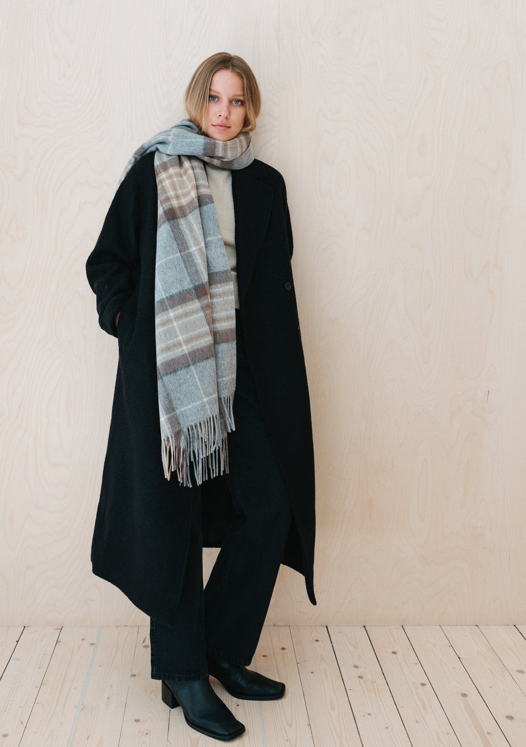 Lambswool Blanket Scarf in Mackellar Tartan - TBCo