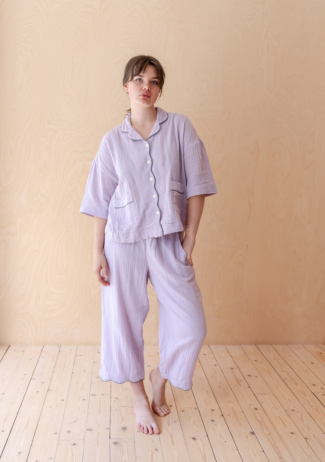 Sample Sale Cropped Cotton Pyjamas in Lilac