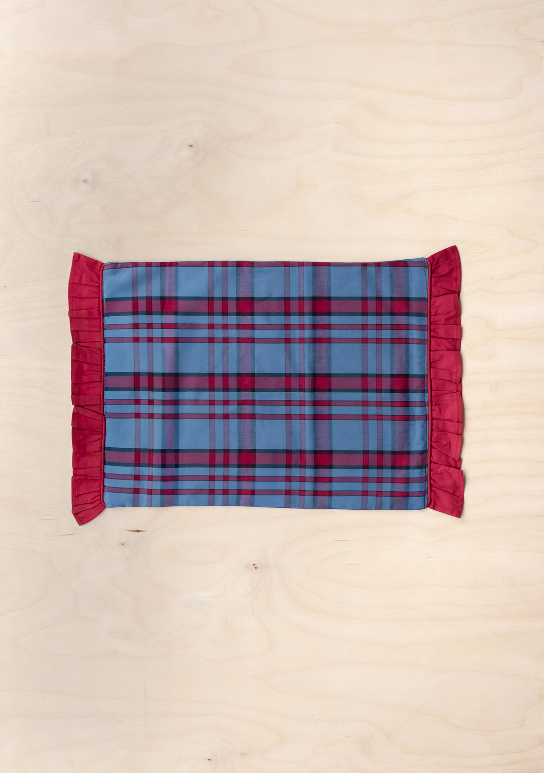Cotton Placemats Set of 2 in Navy Tartan