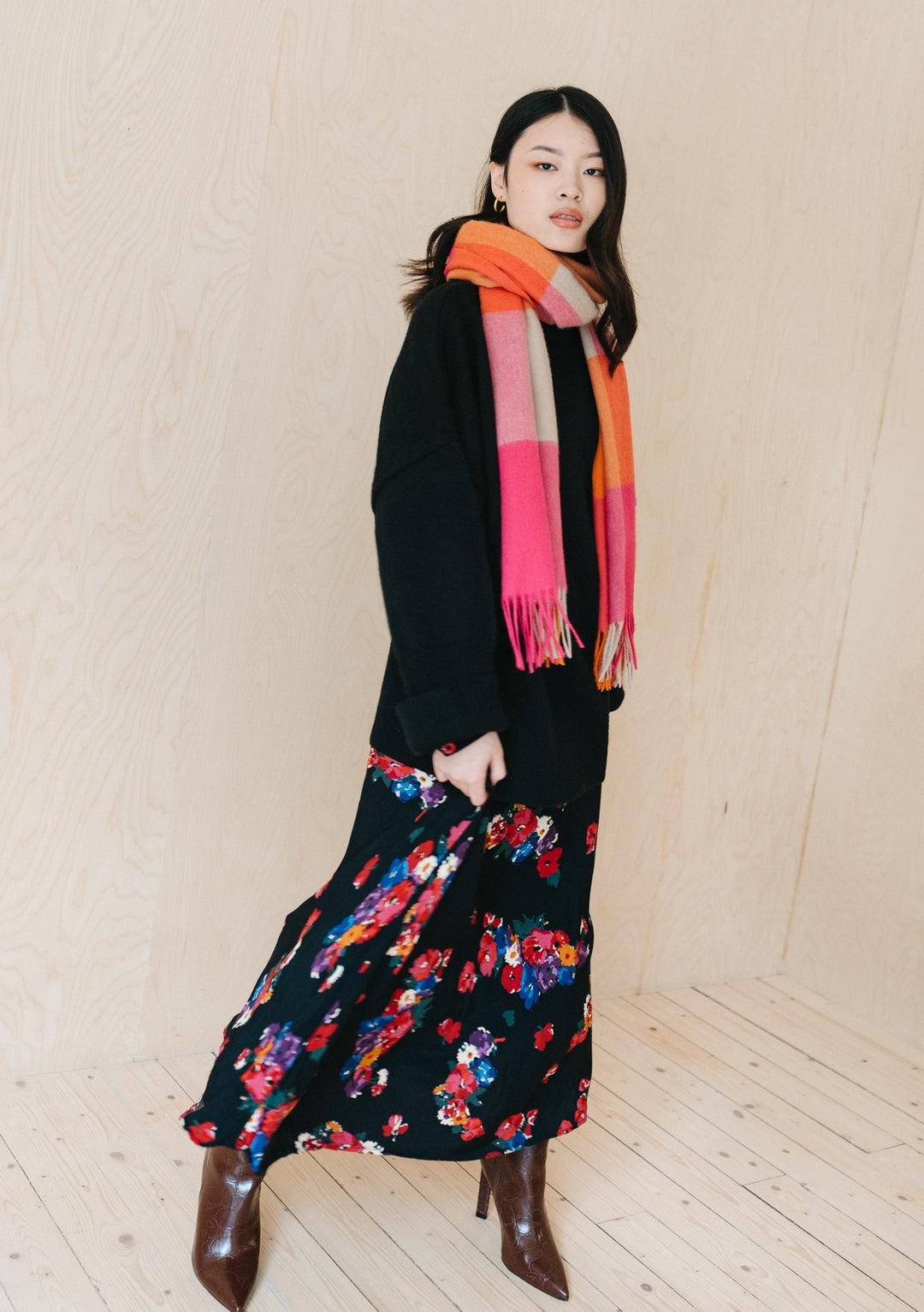 Lambswool Oversized Scarf in Pink Square Check