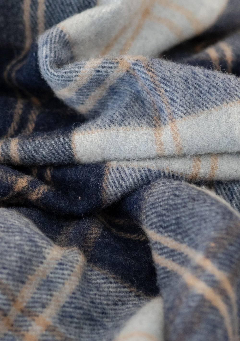 Recycled Wool Small Blanket in Bannockbane Silver Tartan - TBCo