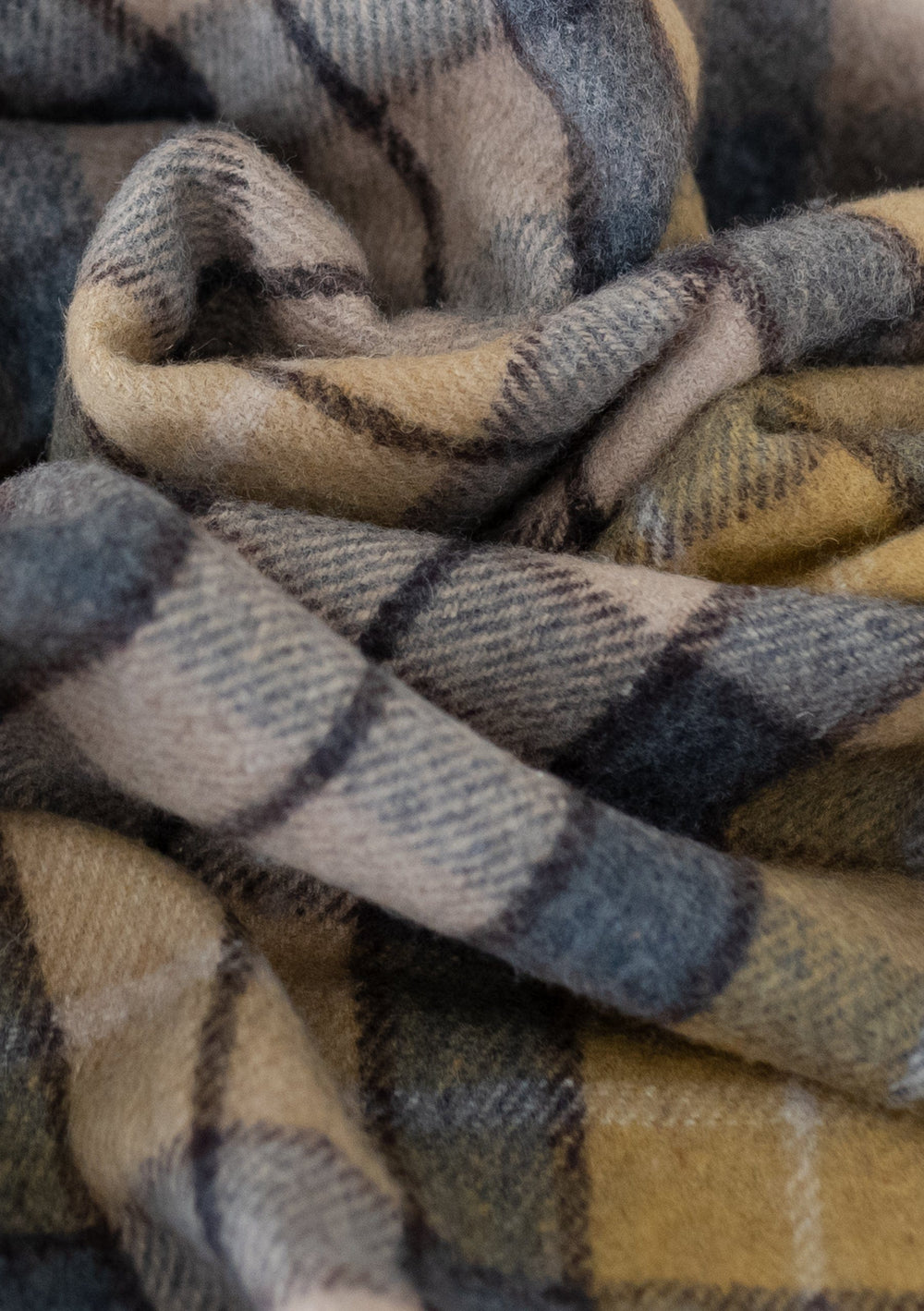 Recycled Wool Small Blanket in Buchanan Natural Tartan - TBCo