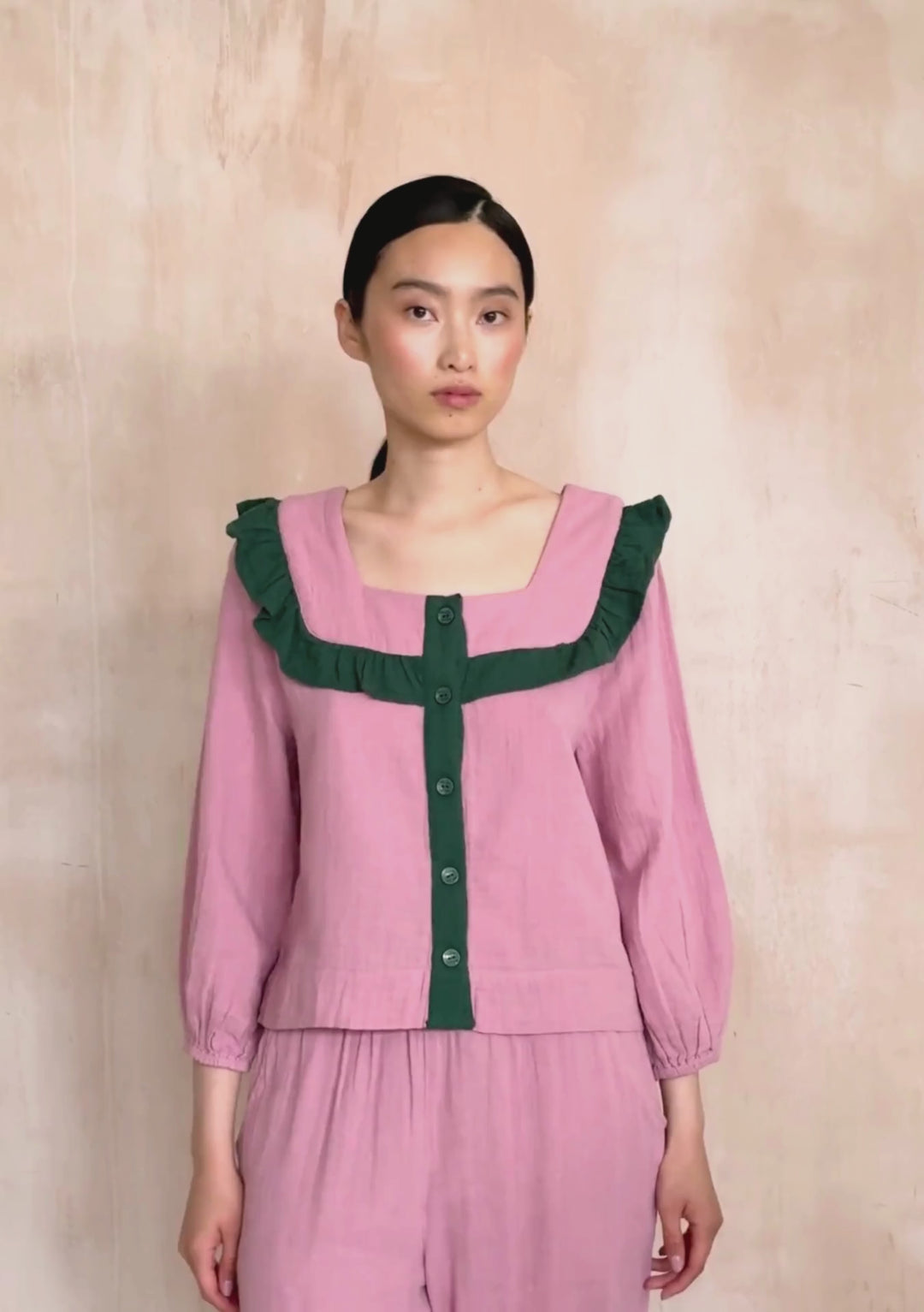 Cropped Cotton Pyjamas in Pink Ruffle