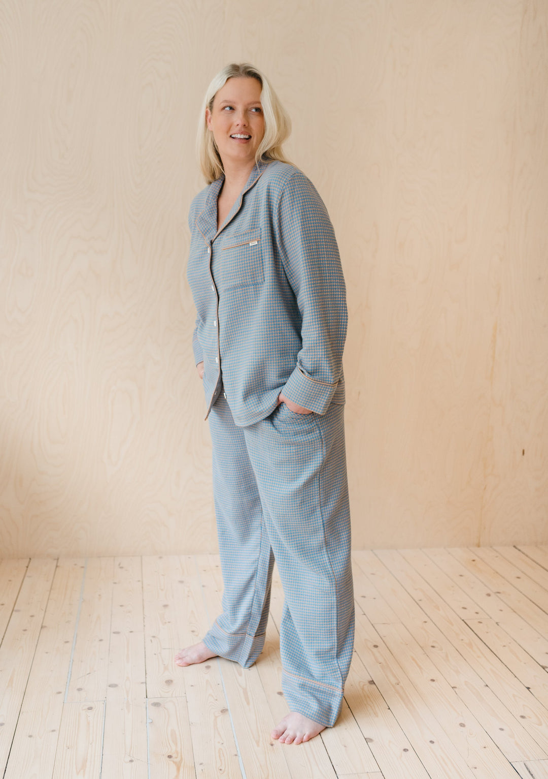 Cotton Pyjamas in Blue Houndstooth