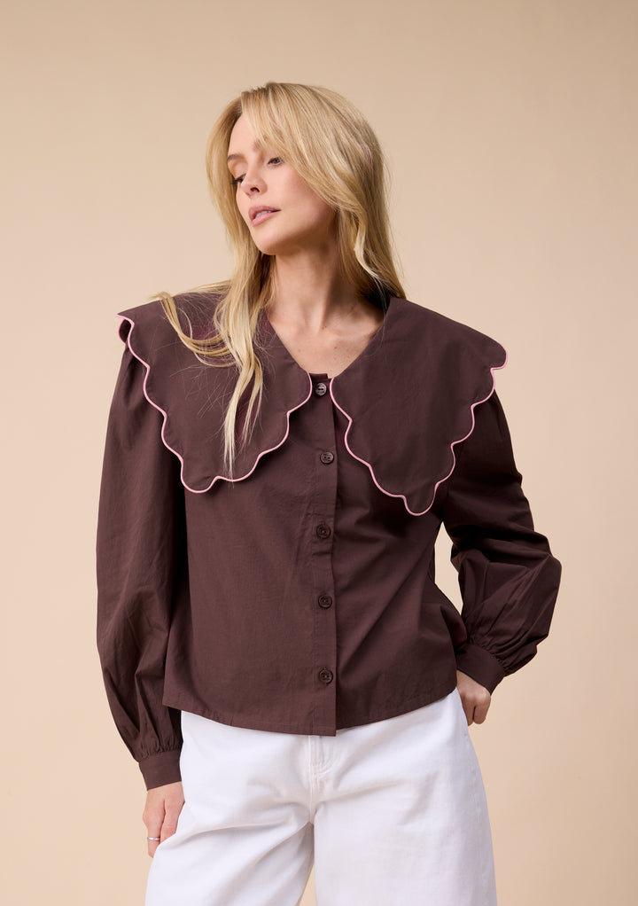 Cotton Shirt in Brown Scallop
