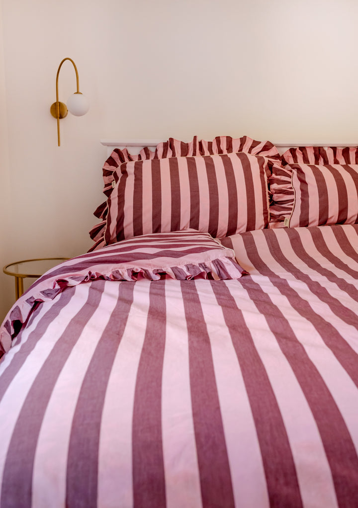 Cotton Duvet Cover & Pillowcases Set in Pink & Burgundy Stripe