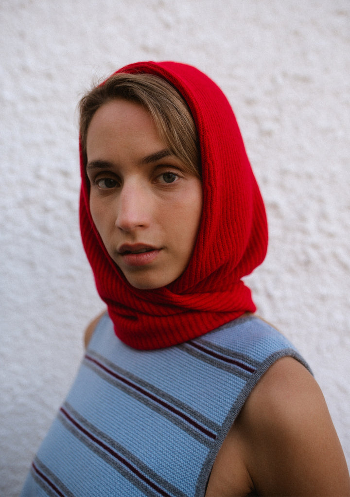 Merino Hood in Red