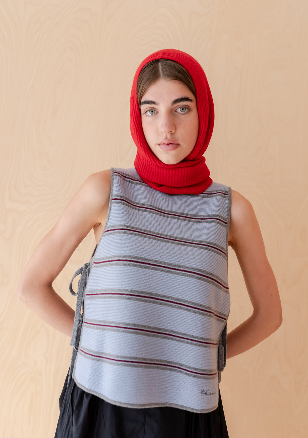 Merino Hood in Red