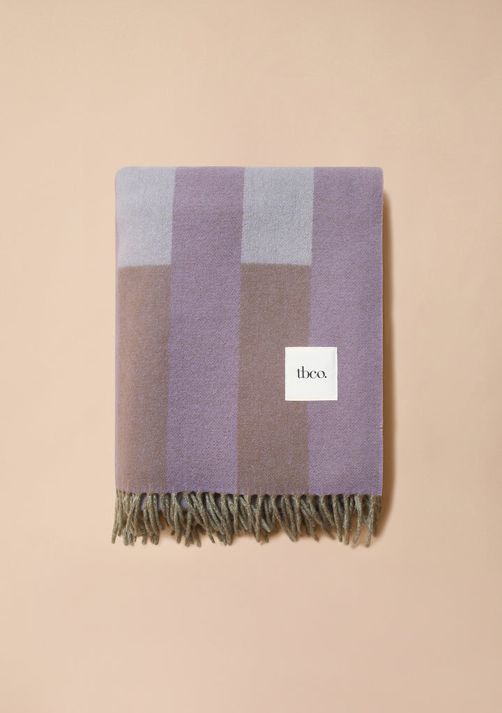 Lambswool Blanket in Lilac Pillar Block