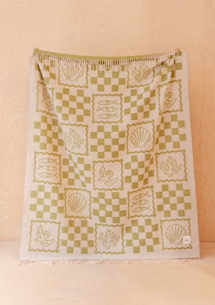 Lambswool Blanket in Green Motif
