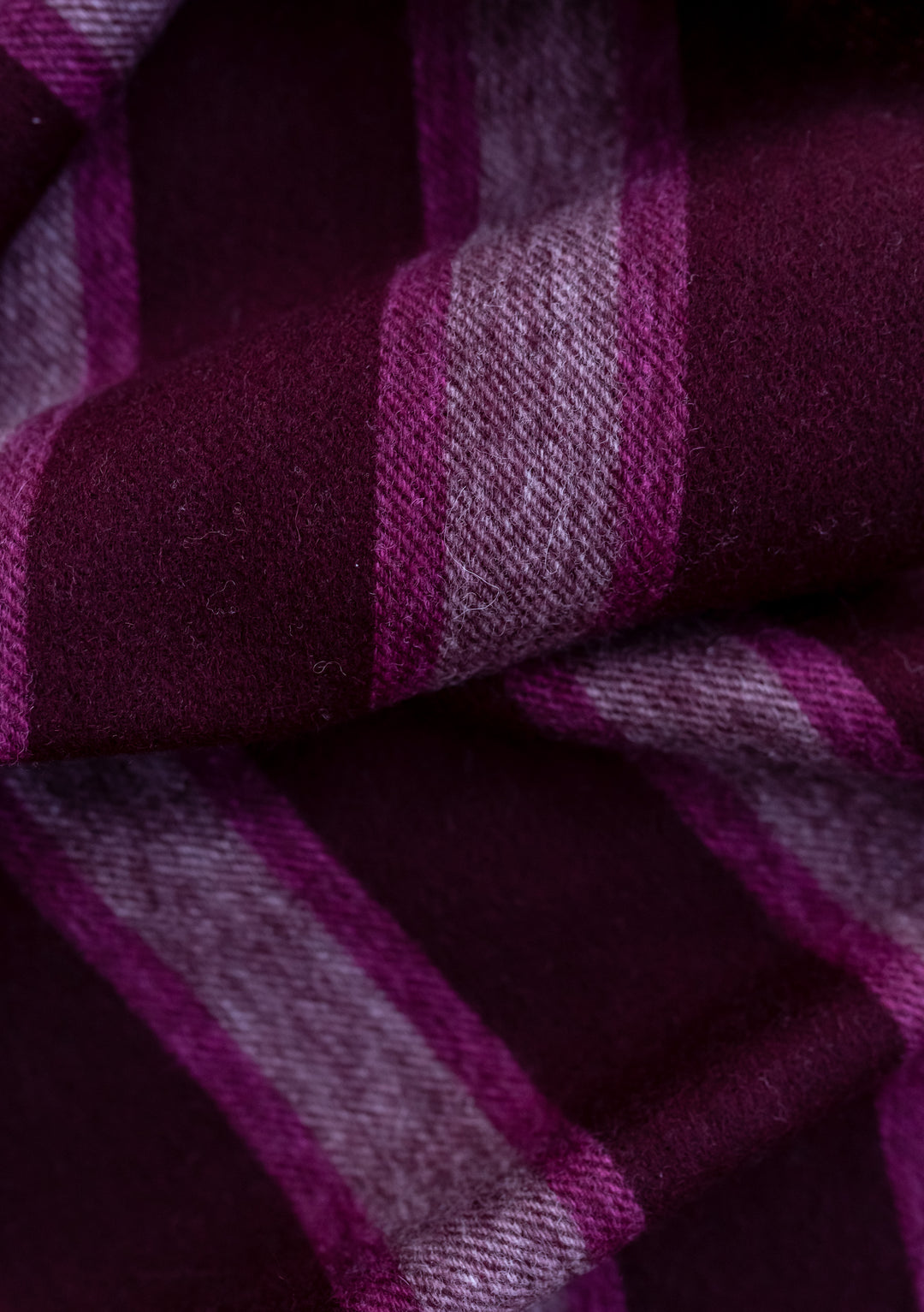 Lambswool Scarf in Burgundy Stripe