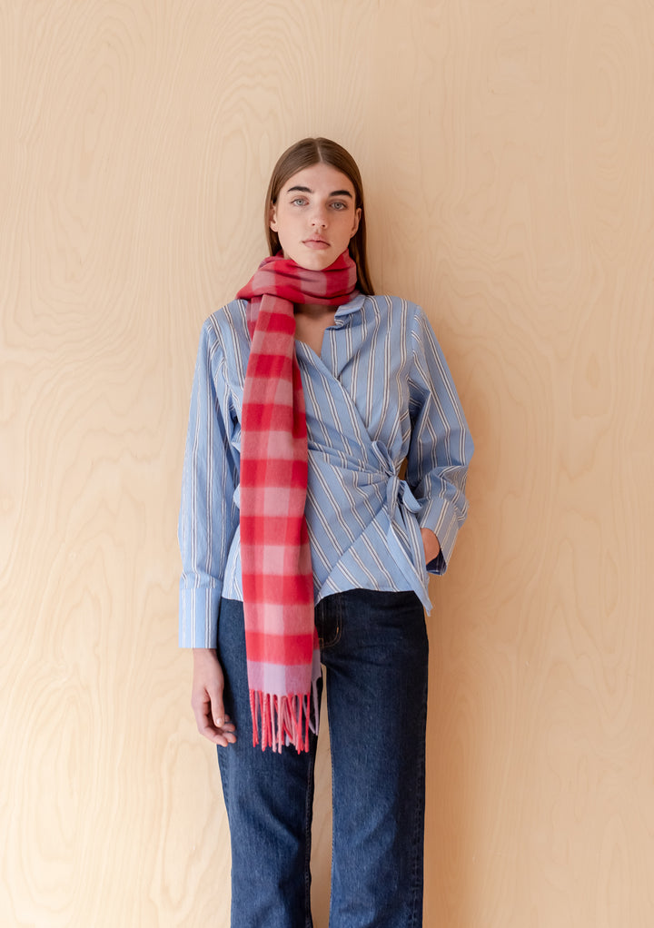 Lambswool Oversized Scarf in Rose Gingham