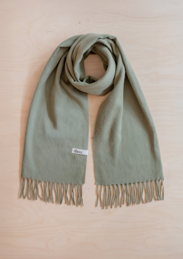 Lambswool Oversized Scarf in Olive