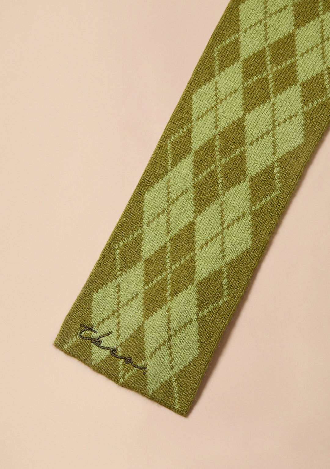 Merino Wool Skinny Scarf in Green Argyle