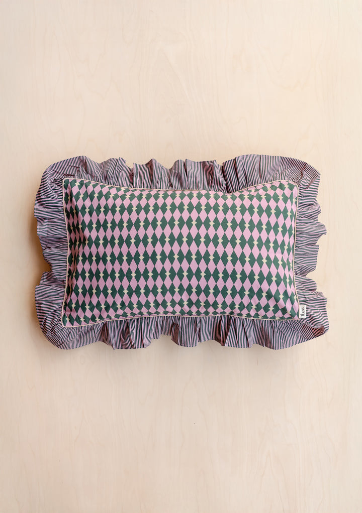 Pair of Cotton Pillowcases in Pink Harlequin