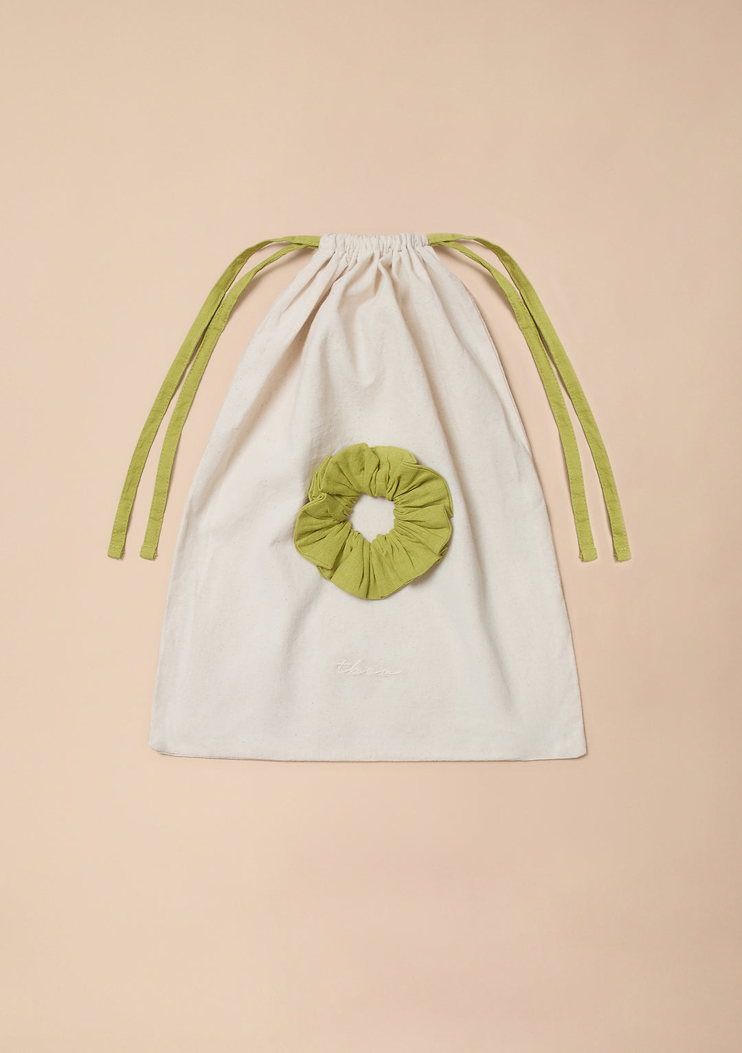 Pyjamas aus Baumwolle und Leinen mit grüner Zierleiste