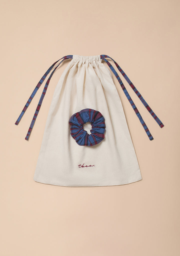 Pyjama court en coton à motif tartan bleu marine avec volants