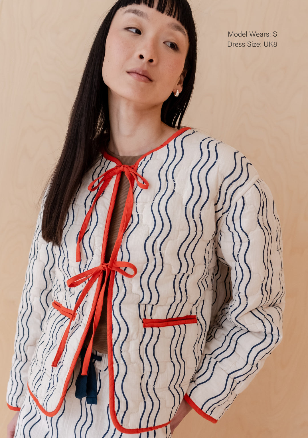 Quilted Cotton Jacket in Reversible Flora Wave