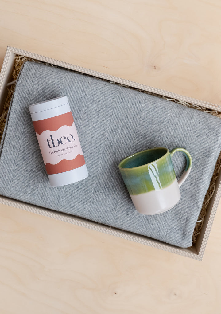 Ready-Made Share Warmth Gift Box