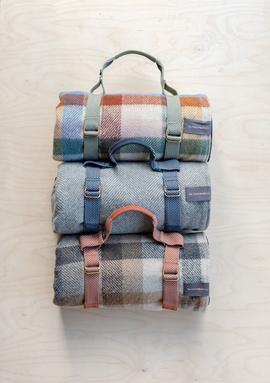 Recycled Wool Picnic Blanket in Black Watch Tartan - TBCo 