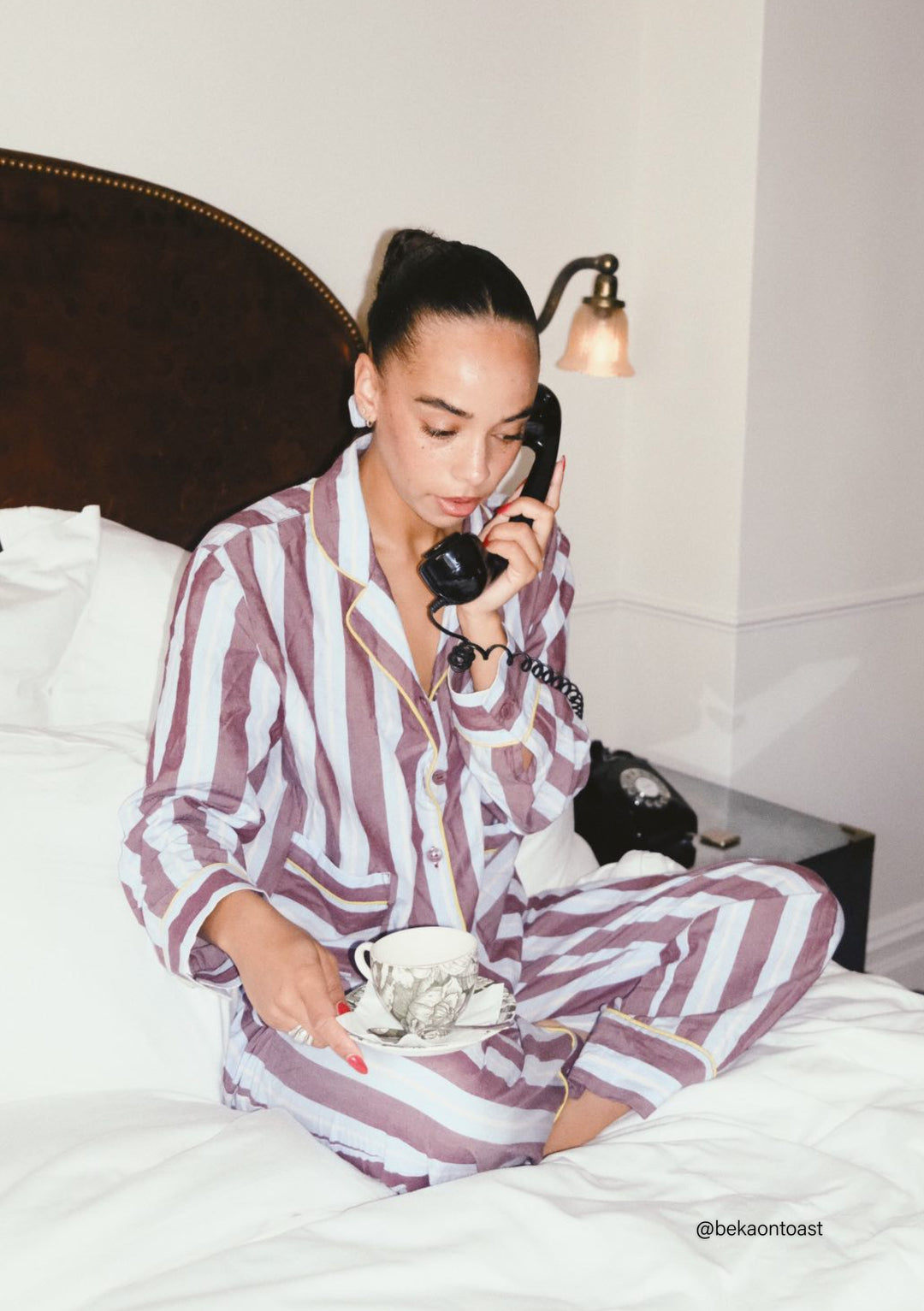 TBCo x Glassette Baumwollpyjama in Beerenstreifen 