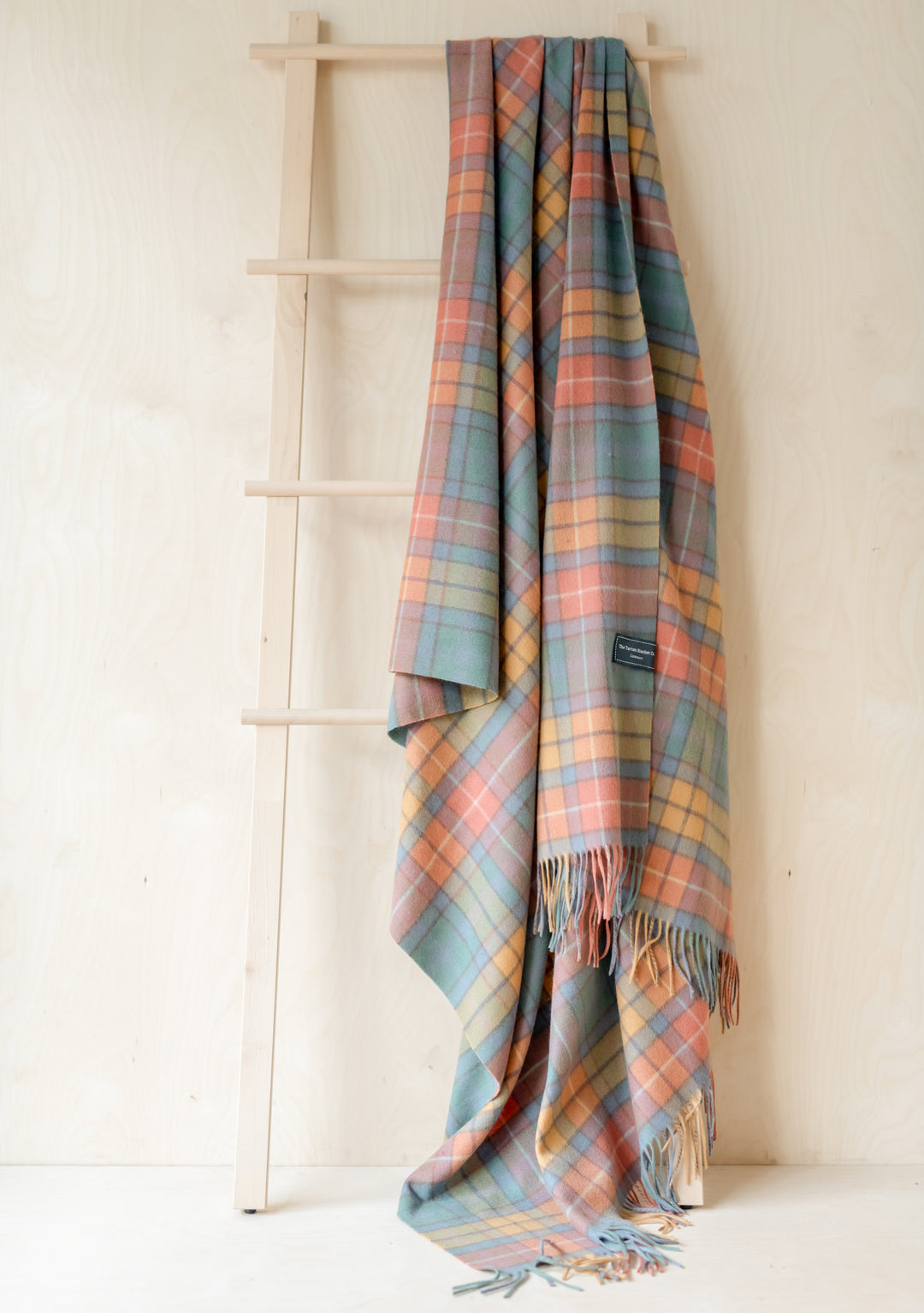 Cashmere Blanket in Buchanan Antique Tartan - TBCo 