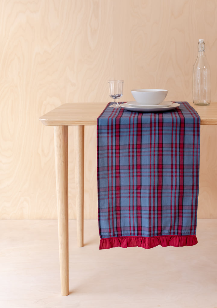 Baumwollläufer im Marineblauen Tartan 