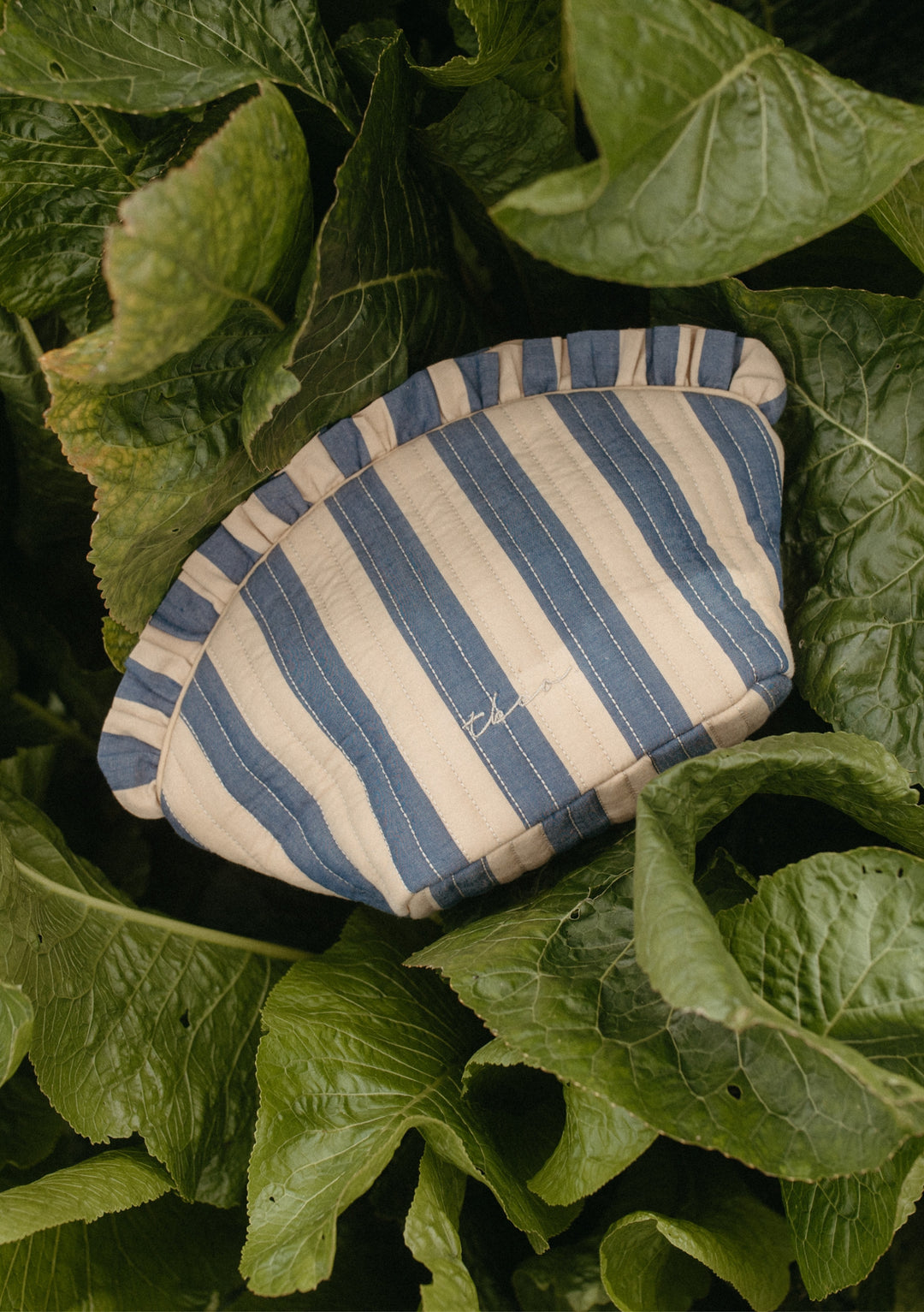 Cotton Wash Bag in Navy Stripe