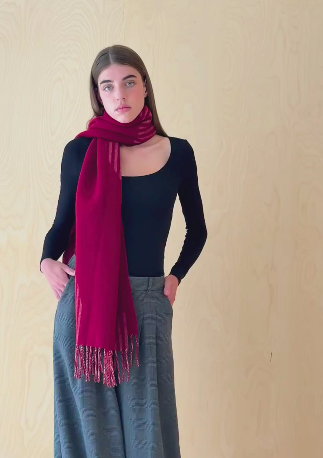 Lambswool Oversized Scarf in Burgundy Wave